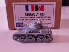 Carica l&#39;immagine nel visualizzatore di Gallery, Renault R35 - Scala 1/72 - 1 item
