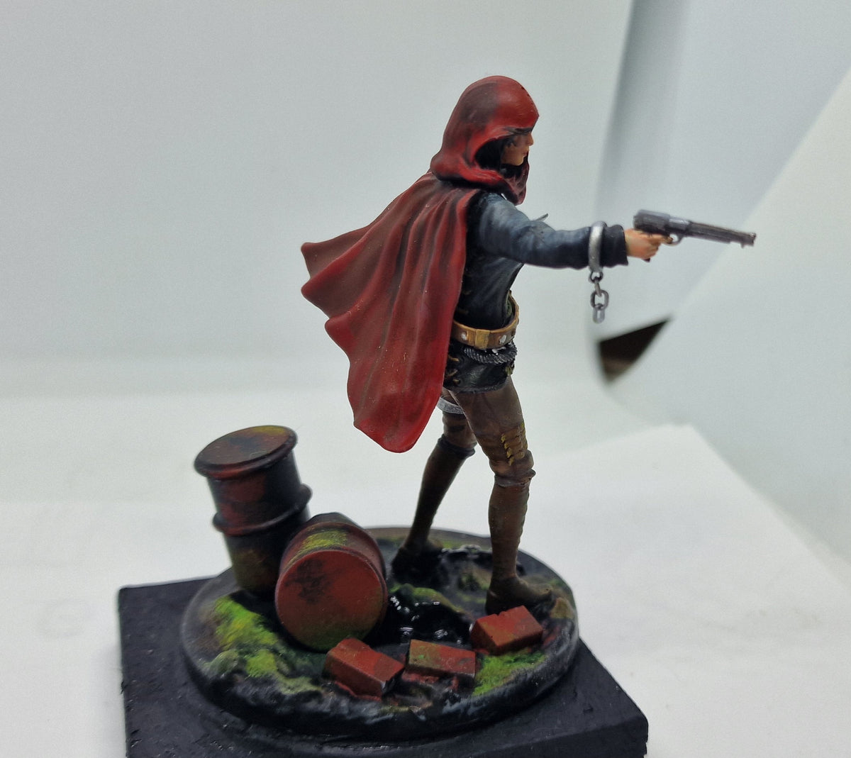 The Fugitive - 75mm resin figure kit to assemble and paint