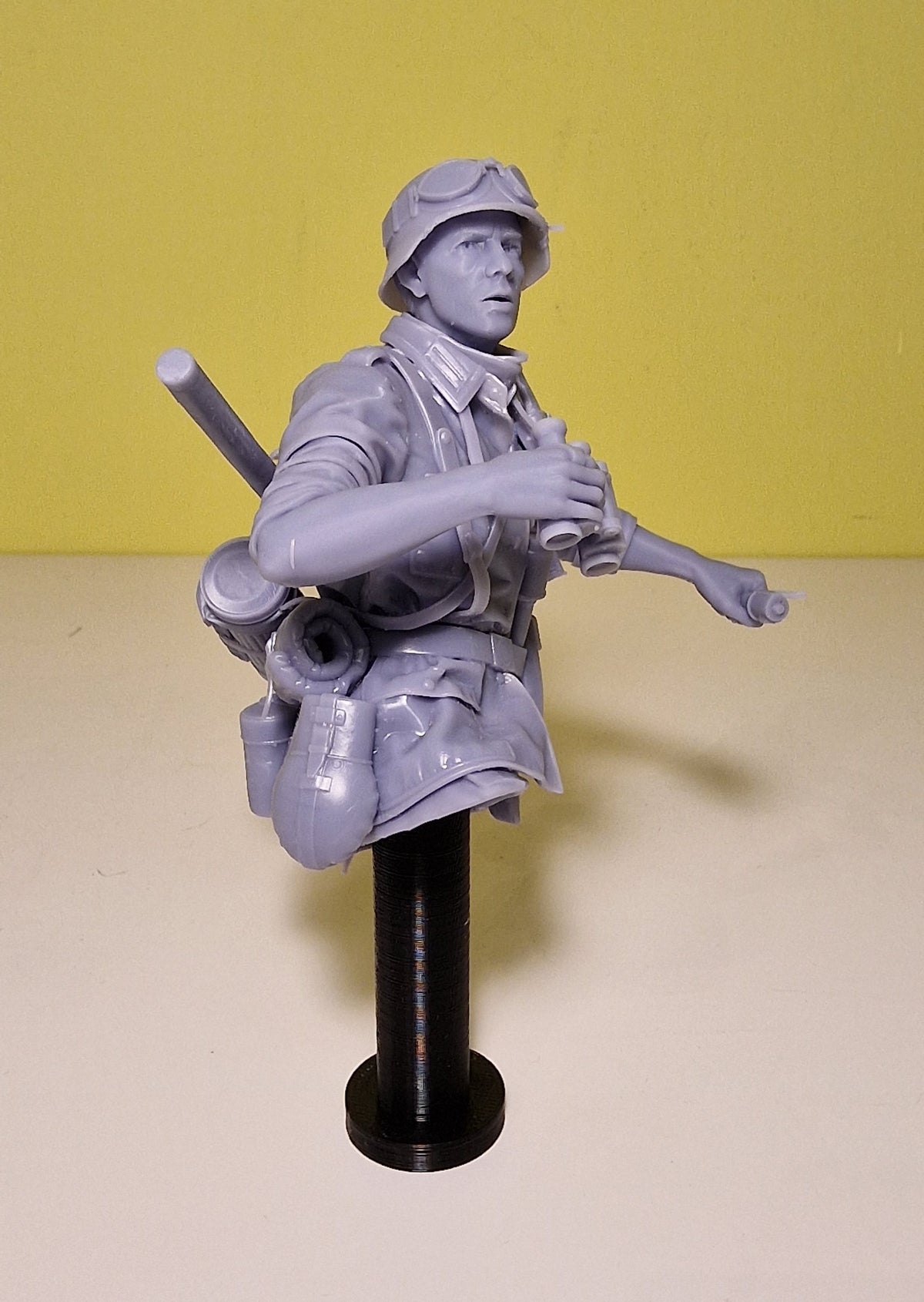 Kradschütze Wehrmacht 1944-45 - Büste aus Resin im Maßstab 1:10 zum Bemalen
