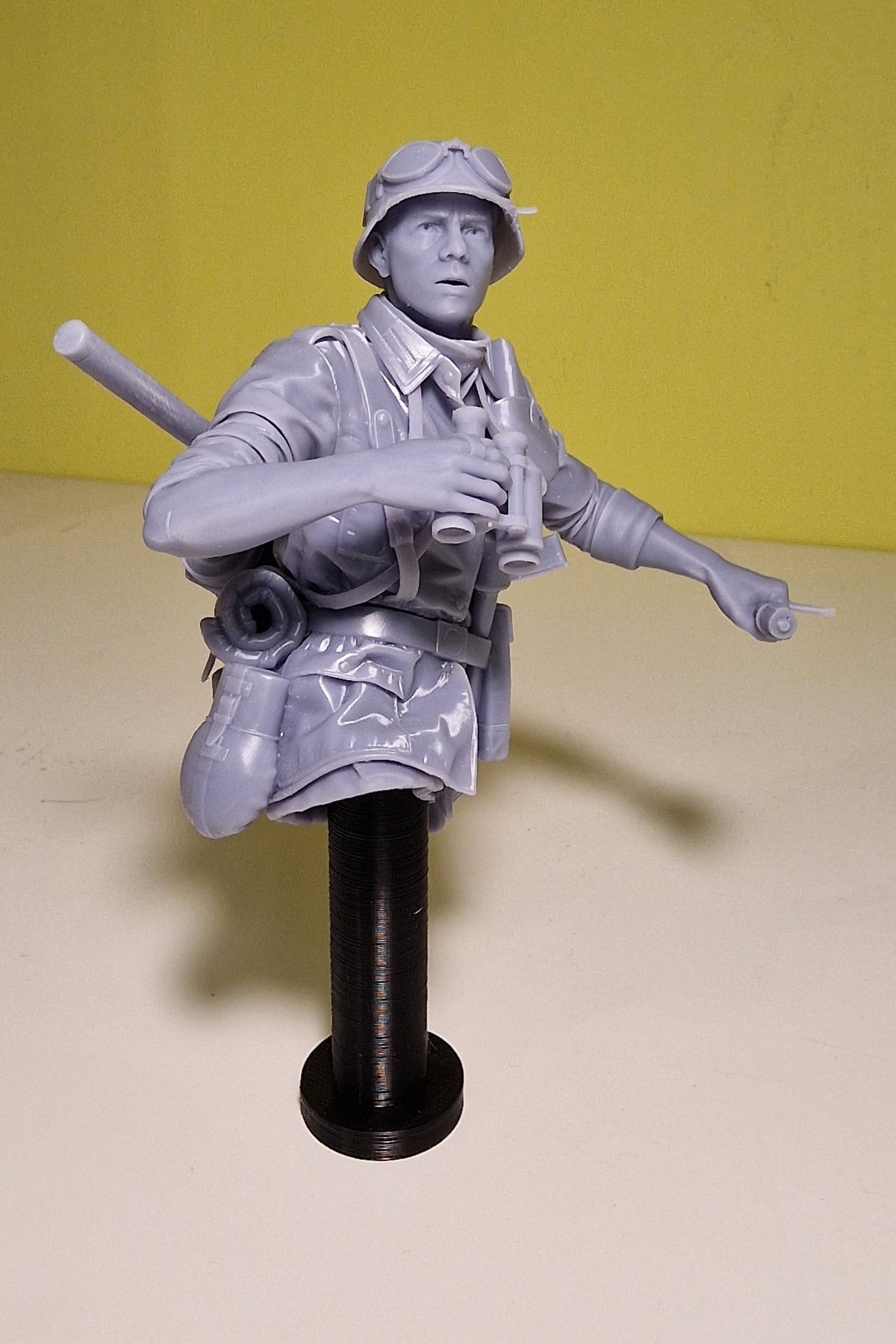Kradschütze Wehrmacht 1944-45 - Büste aus Resin im Maßstab 1:10 zum Bemalen